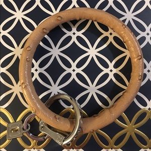 Luxe O-Venture Key Ring in Mocha Ostrich